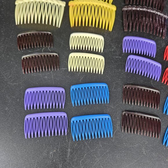 Vintage Plastic Side Hair Combs Barrettes Clips Assorted Hair Accessories Lot 24 - Picture 4 of 6